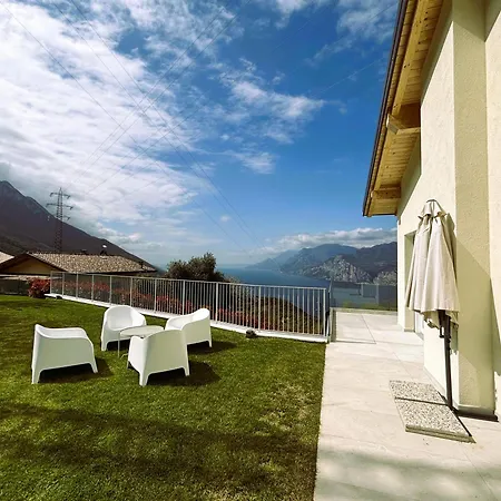 Apartment Guardini Malcesine