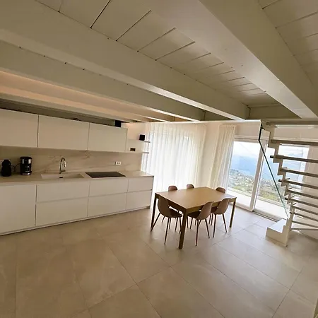 Guardini Apartment *